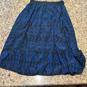 New blue/black midi never worn skirt